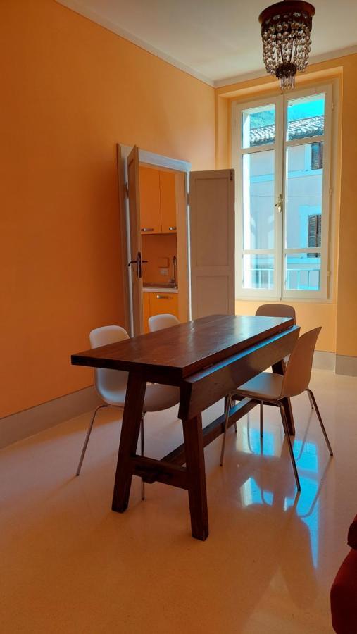 La Casa Del Mago Camere E Appartamenti Pissignano Extérieur photo